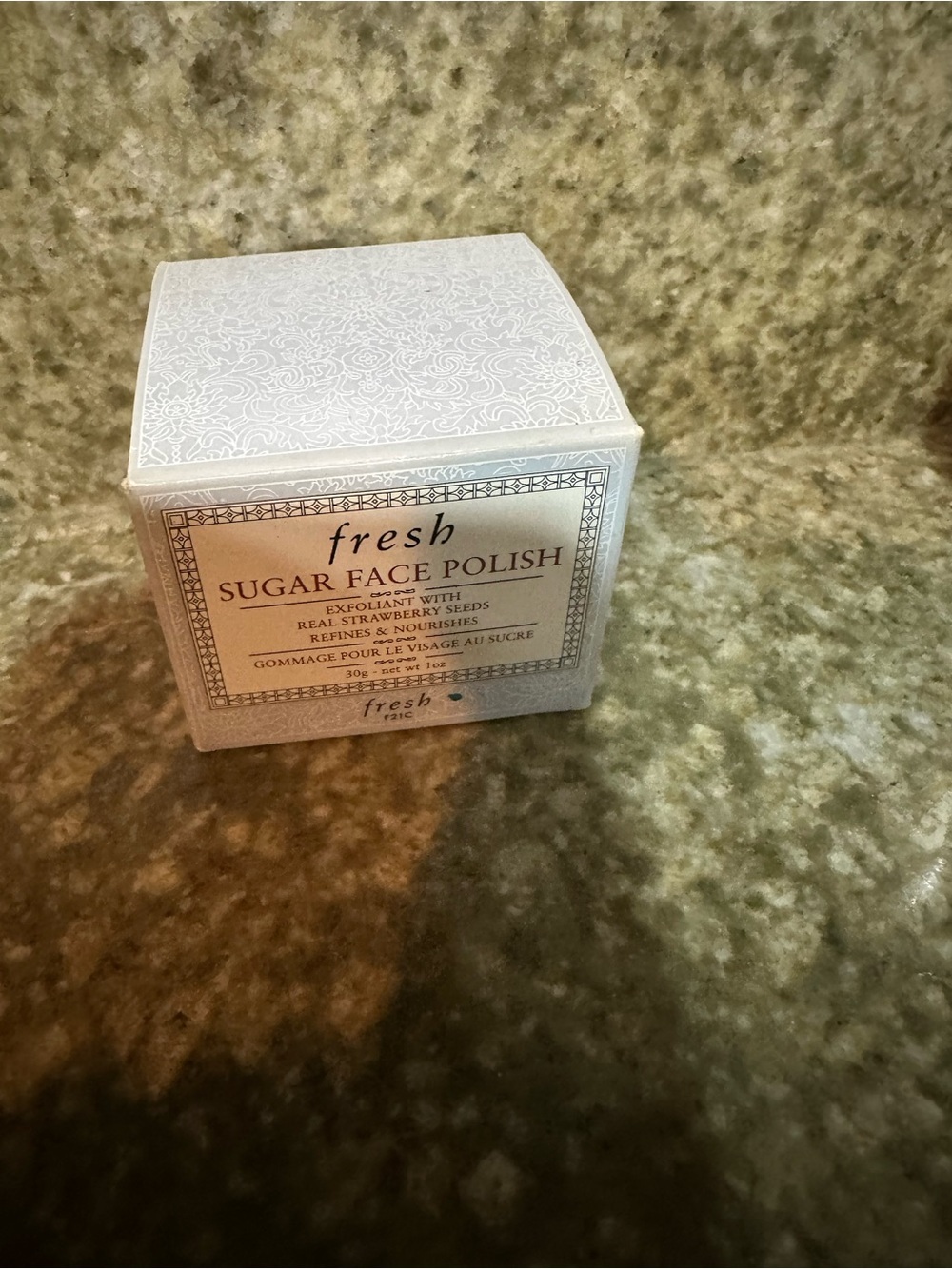 fresh Sugar Face Polish Exfoliant - cream white packaging